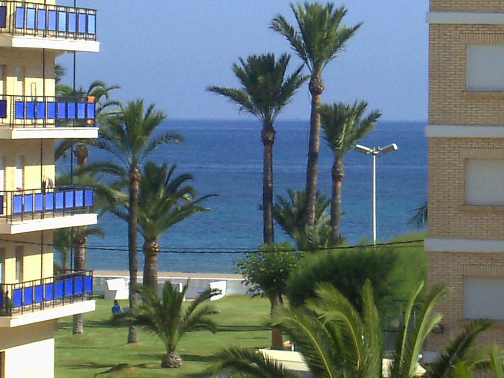 Alondras Playa Denia Apartment Exterior photo